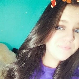 Meet your Posher, Tabitha